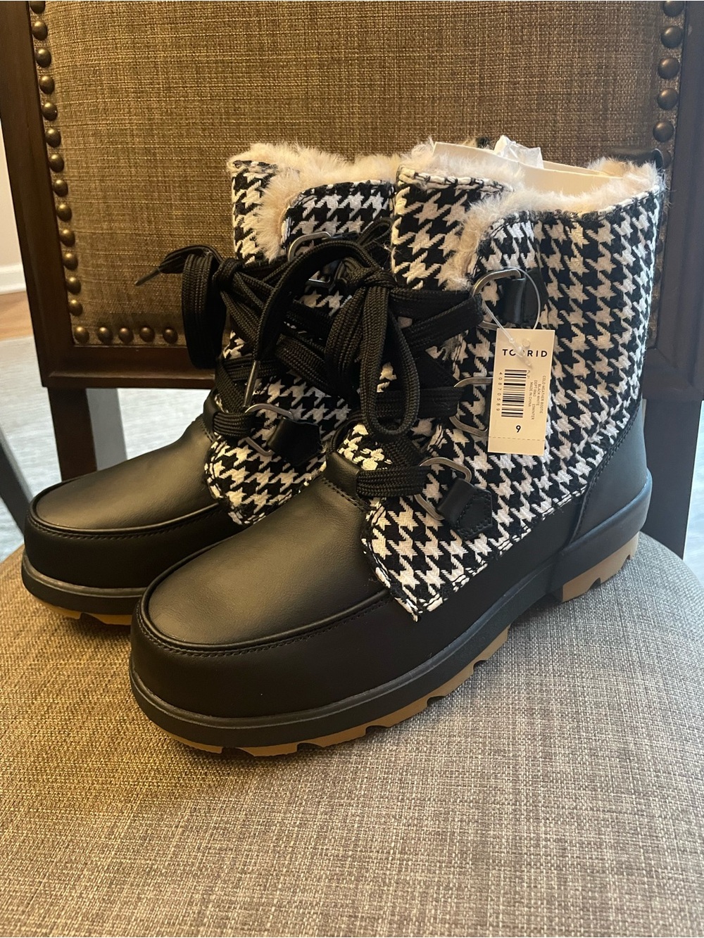 NWT Torrid Boots